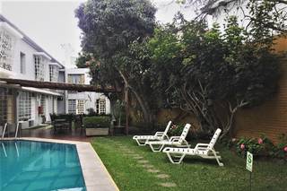 Hotel Basadre Suites 1