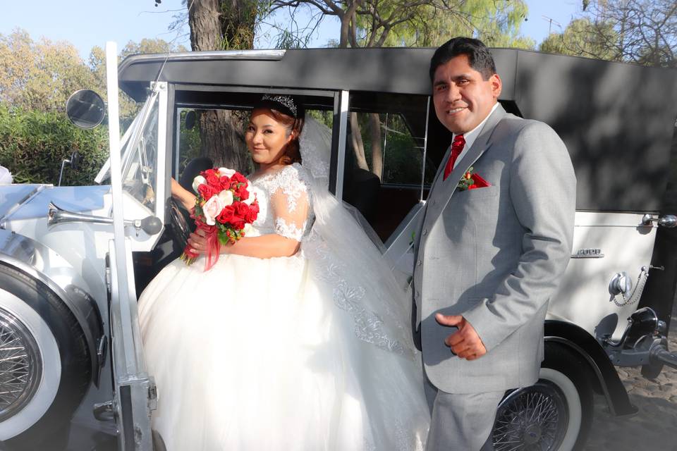 Auto de bodas