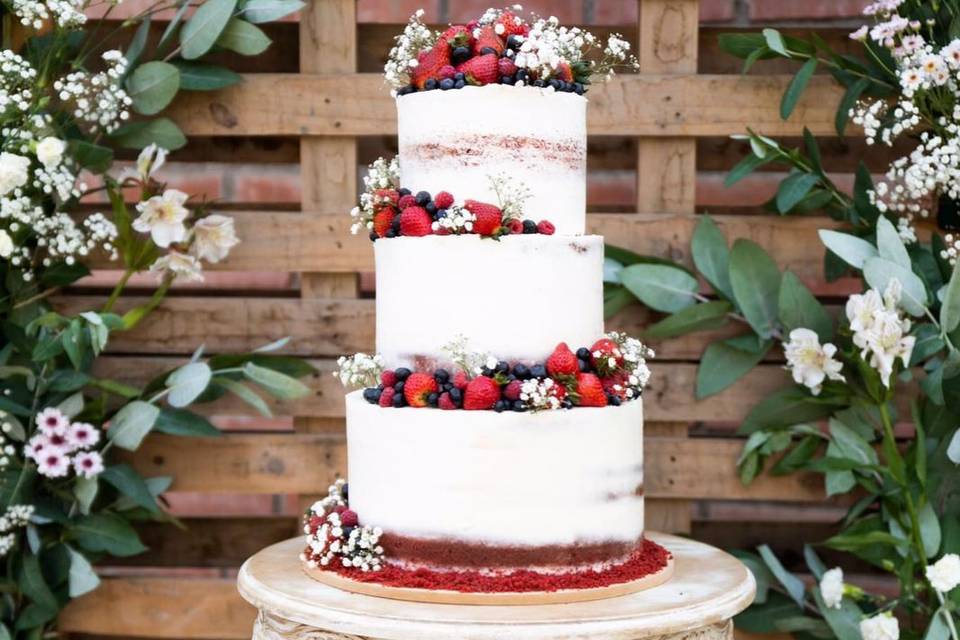 Naked cake