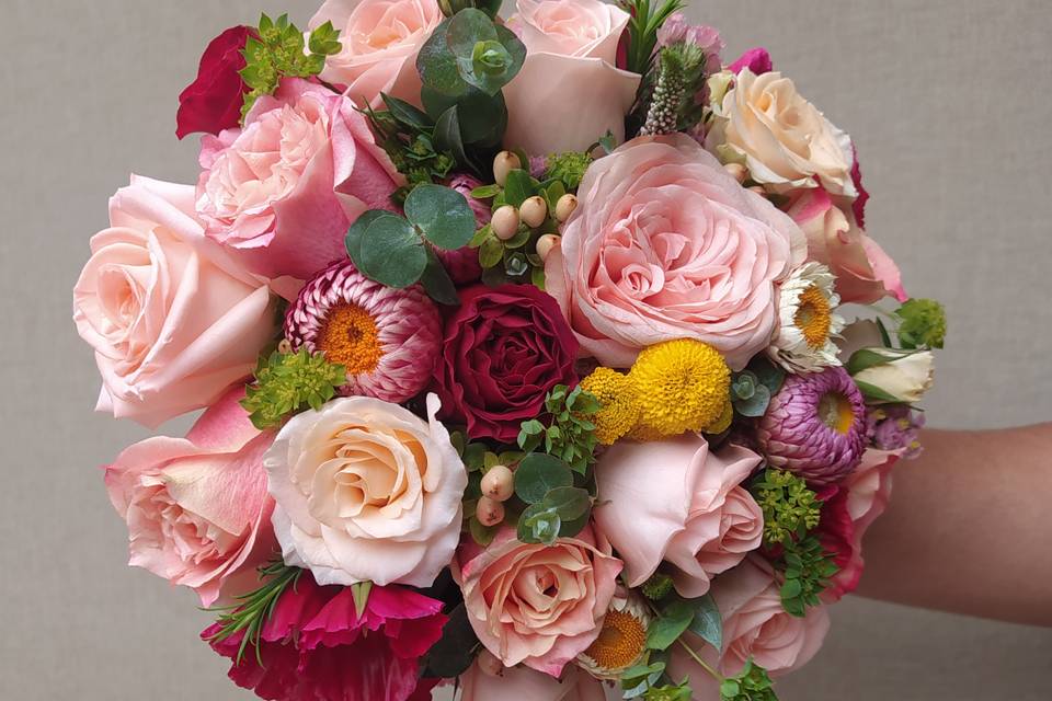 Bouquet redondo romántico