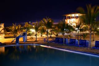 Sunset Club 1
